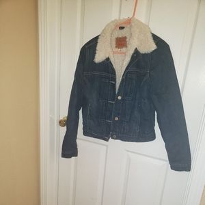 Levi’s Original Riveted Sherpa Trucker Denim Jacket